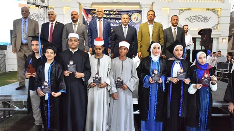 محافظ أسيوط يشهد حفل حزب حماة الوطن لتكريم أوائل الشهادة الإعدادي