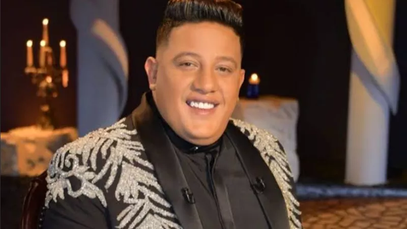 حمو بيكا يحسم حقيقة اعتزاله الغناء بعد وفاة أحمد عامر