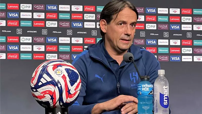 مدرب الهلال بعد وداع المونديال : نحتاج إلى تقوية الفريق بالكامل