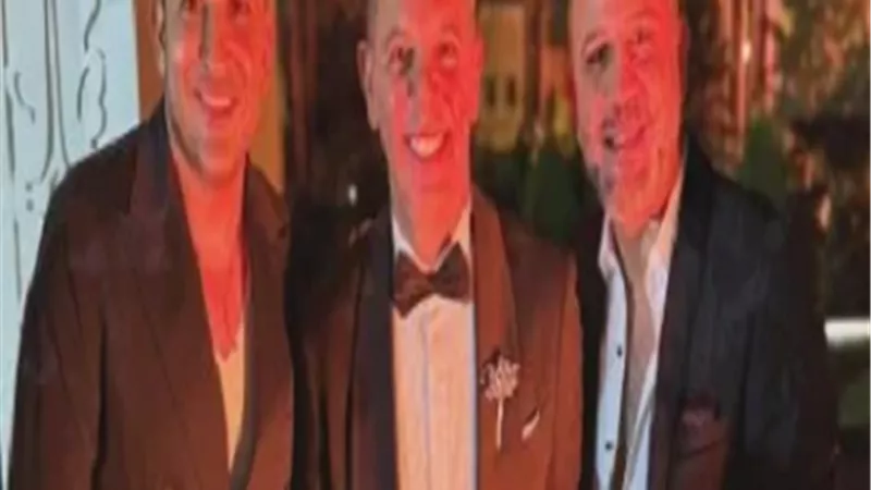 الزعيم عادل إمام يغيب عن حفل زفاف حفيده