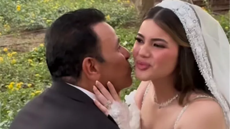 محمد فؤاد يحتفل بزفاف ابنته بسملة