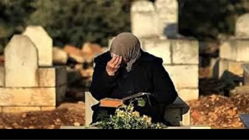 ما حكم تخصيص يوم 