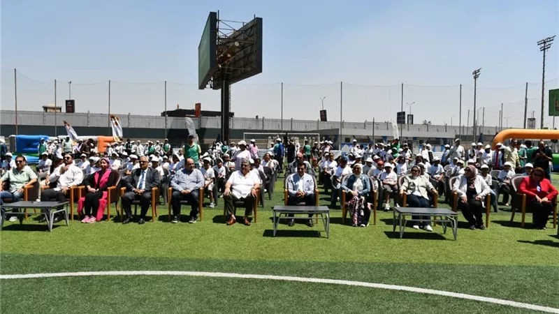 وزير الشباب يشهد فعاليات مهرجان خطوة نحو حياة أفضل بنادي النادي