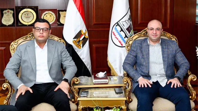 وزير الإسكان يصل محافظة بني سويف لمتابعة موقف عدد من المشروعات