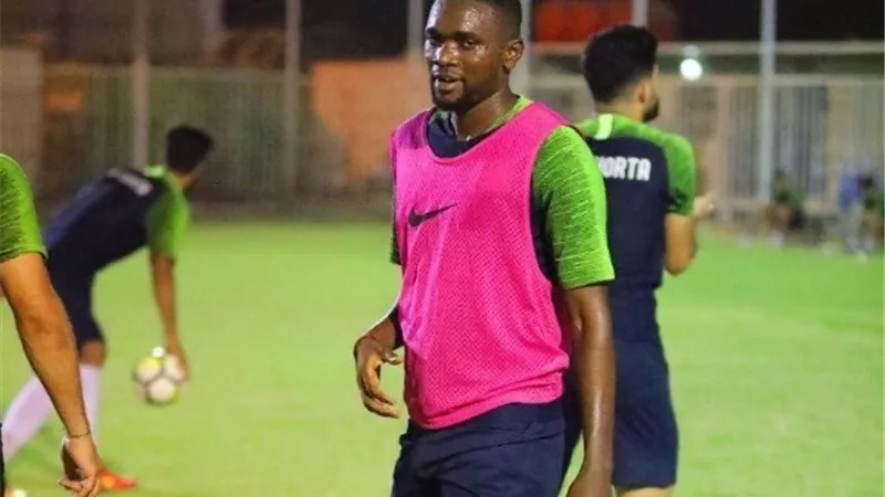 الزمالك ينهي أزمة مستحقات نجمه النيجيري