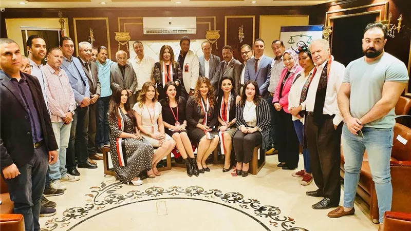 منتدى الصفوة يناقش تحديات دور النشر بجلسة حوارية..والقعيد يعد برفعها للنواب
