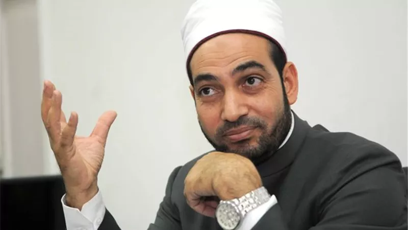 وكيل الأوقاف الأسبق يطلق برنامجه الجديد