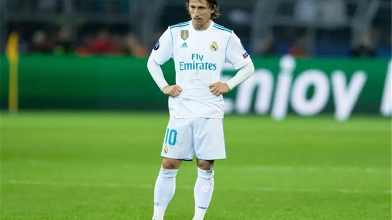 ريال مدريد يعلن إصابة لوكا مودريتش
