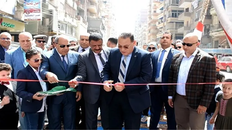 محافظ الشرقية يفتتح محور مرورى جديد