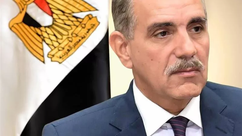 محافظ أسيوط يعلن فتح 16 قاعة رياض أطفال ببعض المدارس الخاصة لاستيعاب اعداد الاطفال المتقدمين