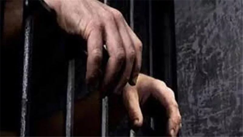 القبض على اخطر لصين لسرقة شقق مدينة الشروق
