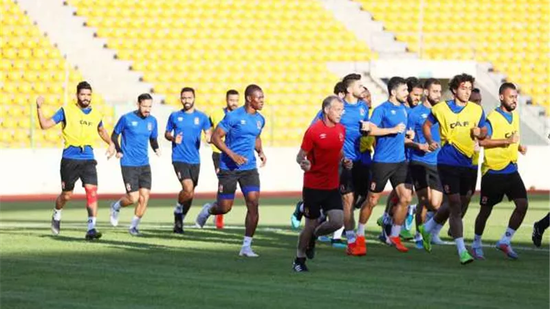 بحضور السفير المصري .. مران حماسي للأهلي قبل مواجهة كانو سبورت