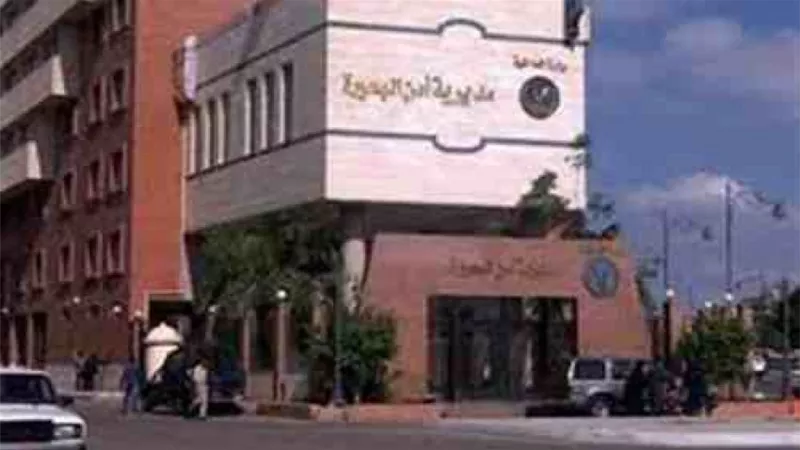 بسبب زواجها المبكر..طفلة الـ15 عام تهرب من أسرتها وتسلم نفسها للشرطة