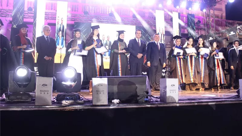 الأكاديمية الدولية للهندسة والإعلام تحتفل بتخريج دفعة 2019