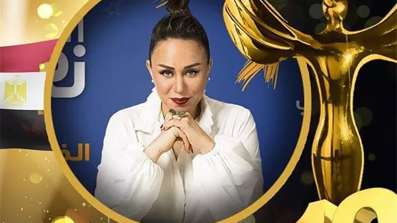 تكريم إنجى على بمهرجان الفضائيات العربية