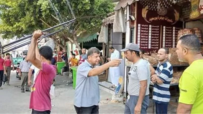 سكرتير حى الضواحى ببورسعيد يترأس حملة إزالة إشغالات