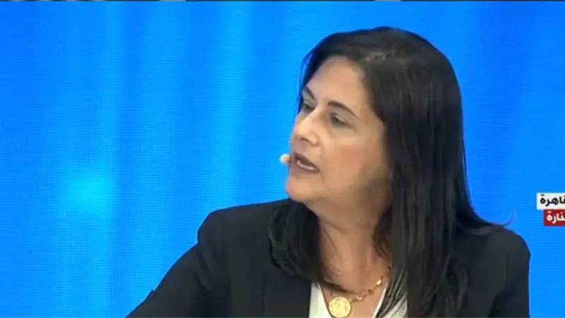 هويدا مصطفى: نحتاج ثقافة اعلامية لكيفية التعامل مع مواقع التواصل الاجتماعى
