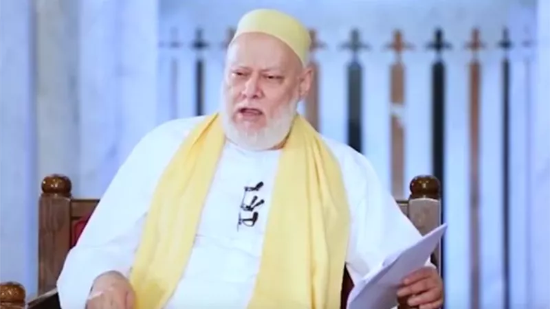 على جمعة يستنكر من فعل خاص بكفارة اليمين .. فيديو