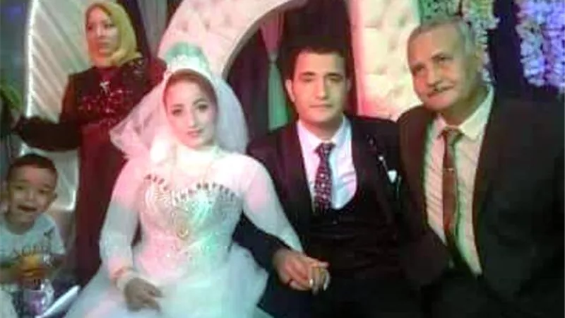 الف مبروك الزفاف السعيد لـ عمرو و اية