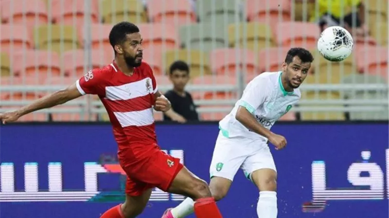 بعد الهزيمة من الوحدة .. الأهلى يطيح بمدربه