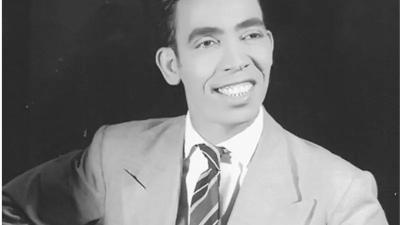 من منادى لمحلات الى نجم مشهور .. مغامرات فى حياة ابو ياسين