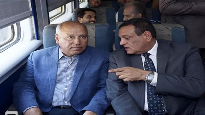وزير النقل يتفقد برج الإشارة الجديد بأبو حمص ويلغي المزلقان القديم