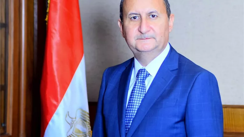 انعقاد أولي اجتماعات 