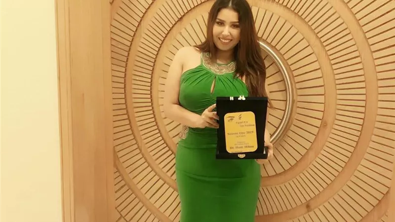 تكريم ايناس عز كأفضل مطربة شابة فى مهرجان 