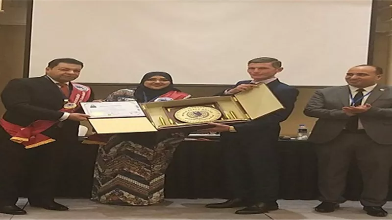 تهانى الترى صانعة السعادة سفيرة للسلام والنوايا الحسنة