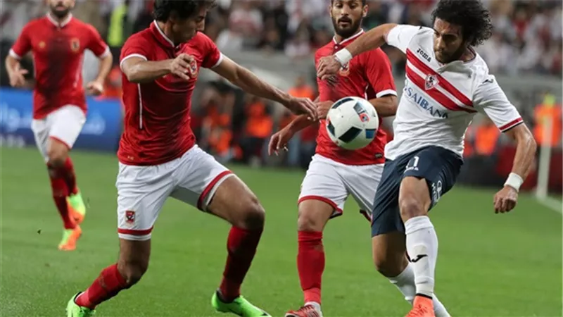 اتحاد الكرة يطرح تذاكر سوبر الأهلي والزمالك غداً