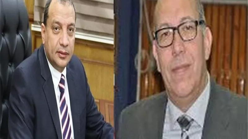رئيس جامعة بني سويف يُهنيء 