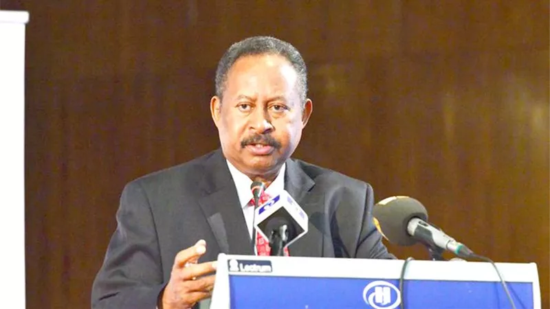 رئيس وزراء السودان يغادر الخرطوم متوجها إلى القاهرة