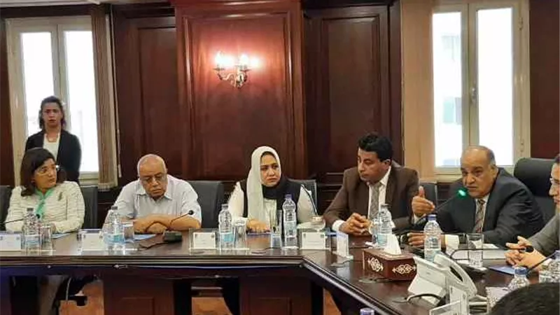 محافظ الإسكندرية لوفد برلمانى :التعاون السياسى بين الدول العربية افضل من الاقتصادى