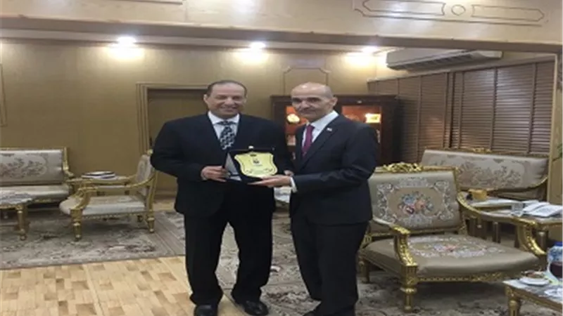 سفير جورجيا يبحث التعاون السياحي مع نائب محافظ أسوان