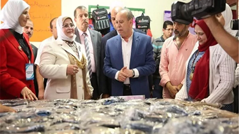 افتتاح معرض 