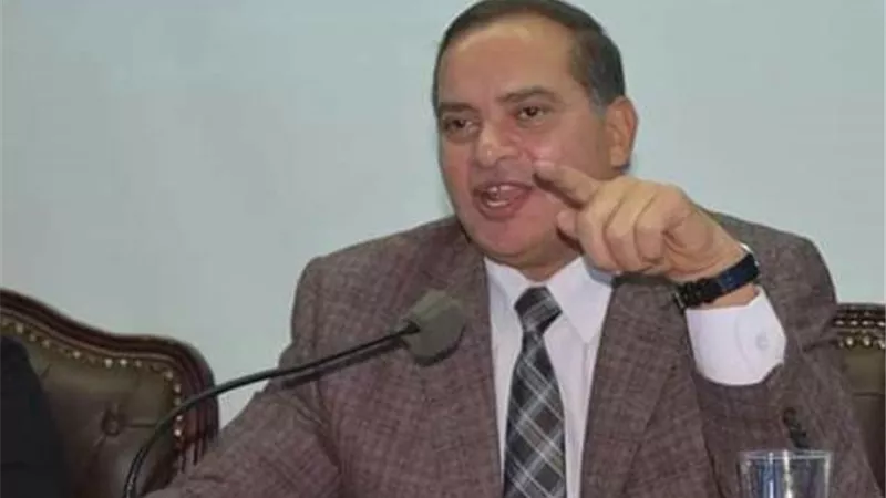 جامعة سوهاج تستعد لزيارة لجنة متابعة وتقييم أداء البرامج الدراسية الجديدة بالكليات