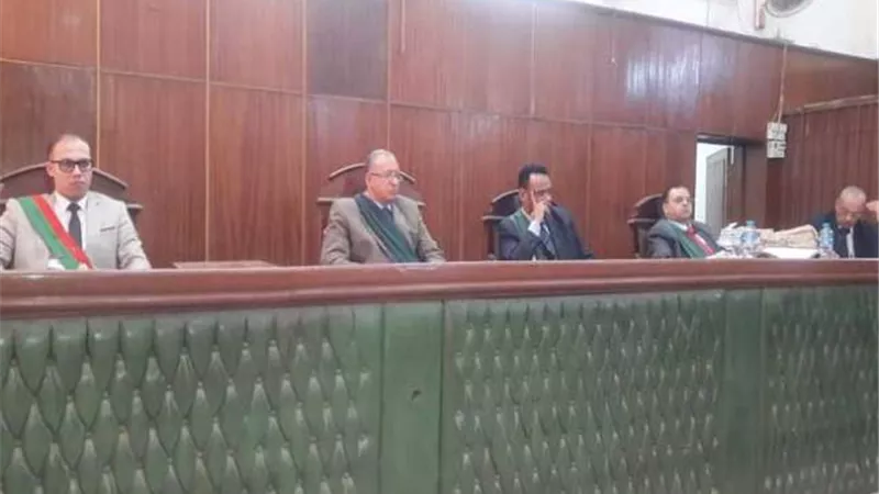 سوهاج.. المؤبد لمزارع تربص بجاره وأمطره بالرصاص أخذاً بالثأر