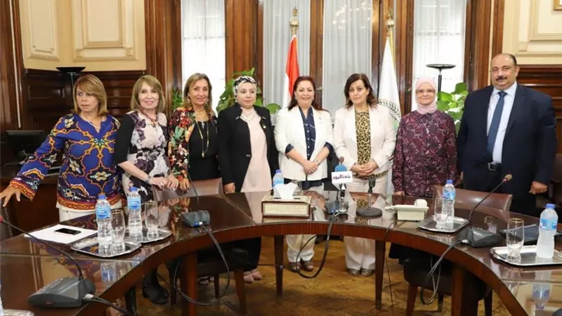 الزراعة تطلق مبادرة: خضر بلدك وازرع شجرة بالتعاون مع روتاري التحرير