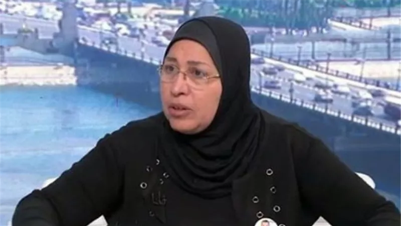سامية زين العابدين رجال الجيش والشرطة يبذلون مجهوداً كبيراً لإعادة حق الشهداء.. فيديو