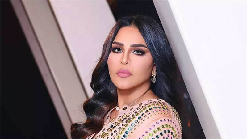 الفنانة أحلام تنهي بطريقة ساخرة الجدل حول صورها والـ