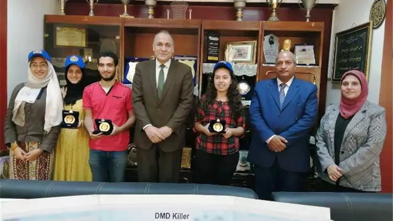 تعليم القاهرة يفوز بالمركز الاول فى مسابقة البيولوجى التخليقية