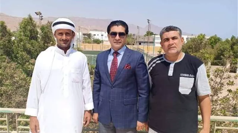 رئيس الاتحاد المصري للميني فوتبول يضم فريق مدينة دهب 