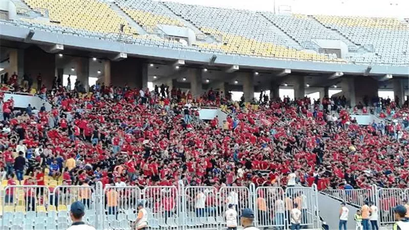 جماهير الأهلى تهتف ضد شيكابالا