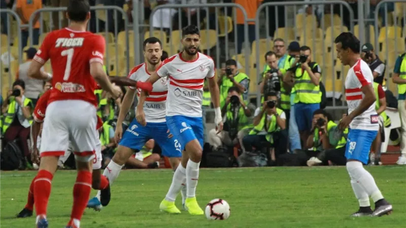 محمود علاء يقلص الفارق أمام الأهلى 3 / 2 بهدف فى الدقيقة 76