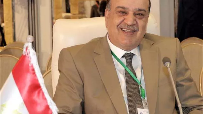 احمد رسلان : السيسى يحظى بشعبية كبيرة ..والجيش المصرى خط أحمر