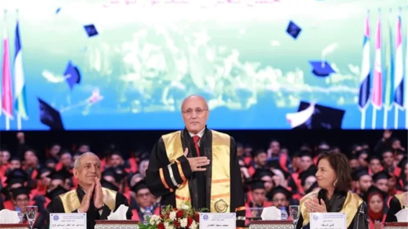 وزير الانتاج الحربي يشهد احتفالات الاكاديمية العربية بتخرج دفعة جديدة من بعض الكليات