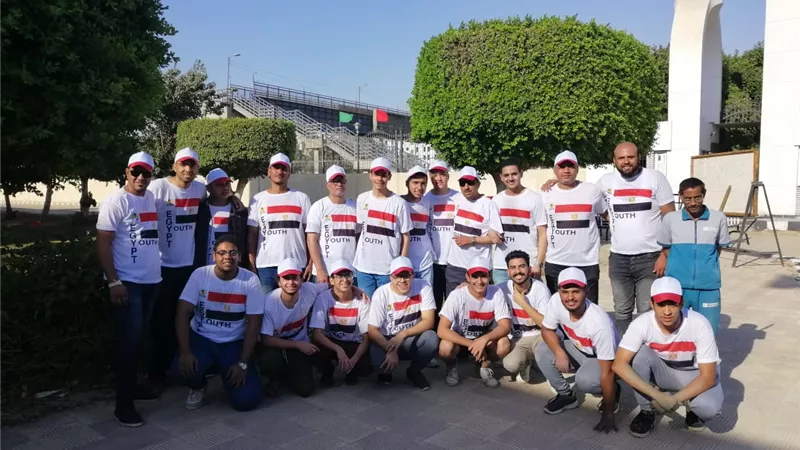 طلاب جامعة المنيا القدامى يستقبلون الجدد ويجددون كلياتهم