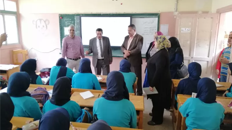 وكيل تعليم الاسكندريه يتفقد مدارس العامريه