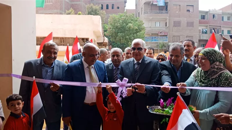 محافظ الجيزة يفتتح مدرسة أمهات المؤمنين للتعليم الأساسى بالهرم