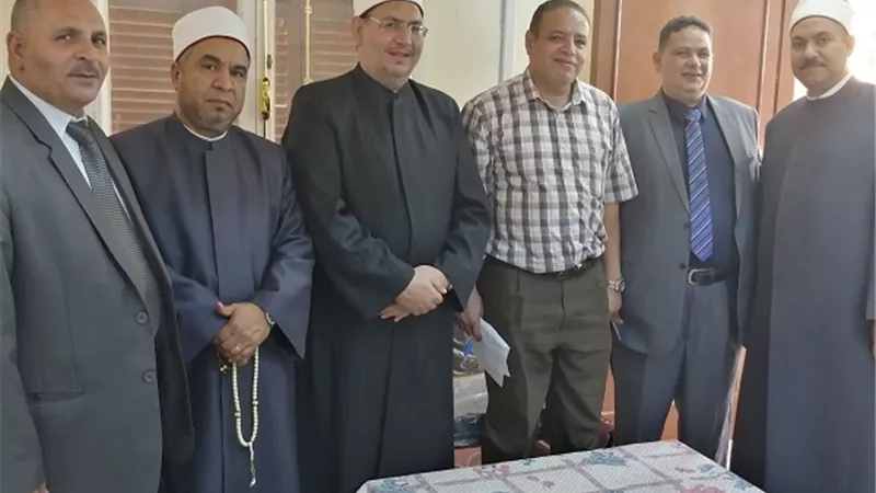 معا نزرع شجرة أمل 